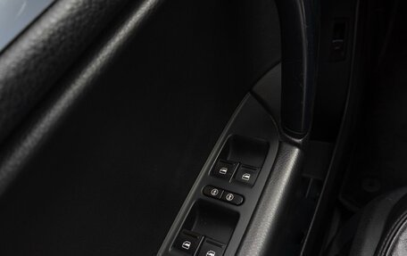 Volkswagen Touareg III, 2011 год, 2 499 000 рублей, 23 фотография