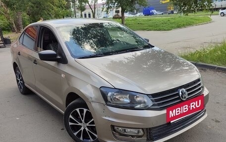 Volkswagen Polo VI (EU Market), 2020 год, 800 000 рублей, 2 фотография