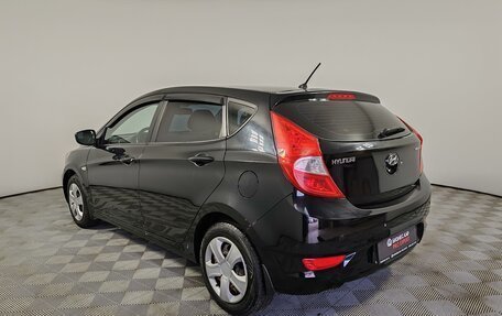 Hyundai Solaris II рестайлинг, 2011 год, 775 000 рублей, 7 фотография