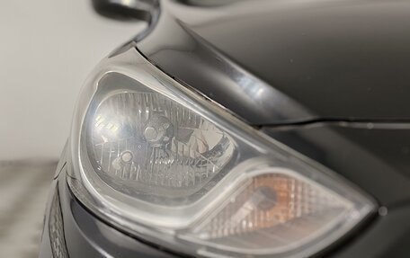 Hyundai Solaris II рестайлинг, 2011 год, 775 000 рублей, 14 фотография