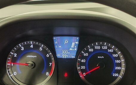 Hyundai Solaris II рестайлинг, 2011 год, 775 000 рублей, 12 фотография