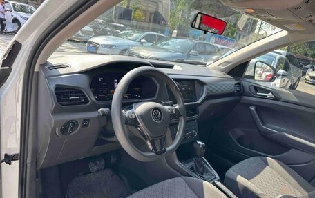 Volkswagen T-Cross I, 2022 год, 1 380 000 рублей, 8 фотография