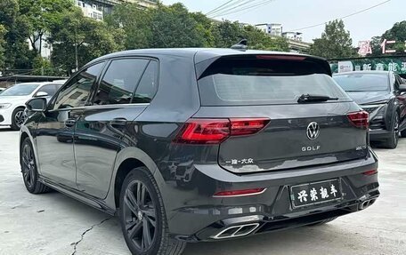 Volkswagen Golf VIII, 2023 год, 1 690 098 рублей, 4 фотография