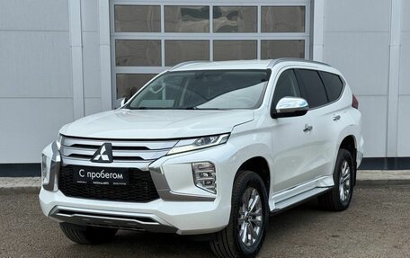 Mitsubishi Pajero Sport III рестайлинг, 2021 год, 3 200 000 рублей, 1 фотография