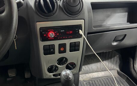 Renault Logan I, 2007 год, 210 000 рублей, 19 фотография