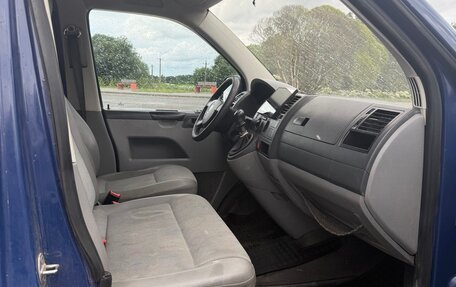 Volkswagen Transporter T5 рестайлинг, 2008 год, 750 000 рублей, 12 фотография