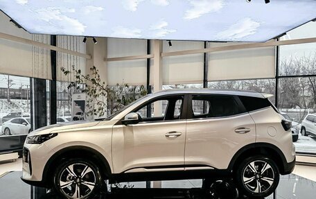 Chery Tiggo 4 I рестайлинг, 2025 год, 2 039 000 рублей, 5 фотография