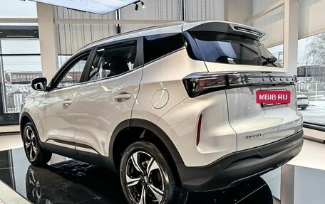 Chery Tiggo 4 I рестайлинг, 2025 год, 2 039 000 рублей, 8 фотография