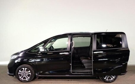 Honda Freed II, 2023 год, 1 349 000 рублей, 6 фотография