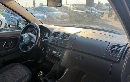 Skoda Fabia II, 2010 год, 495 000 рублей, 10 фотография