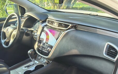 Nissan Murano, 2018 год, 2 600 000 рублей, 10 фотография