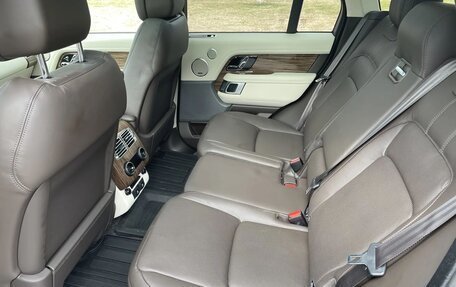 Land Rover Range Rover IV рестайлинг, 2021 год, 11 700 000 рублей, 4 фотография