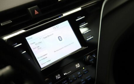 Toyota Camry, 2018 год, 2 230 000 рублей, 15 фотография
