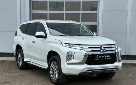 Mitsubishi Pajero Sport III рестайлинг, 2021 год, 3 200 000 рублей, 7 фотография