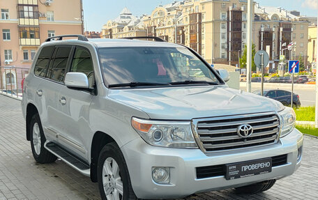 Toyota Land Cruiser 200, 2013 год, 3 450 000 рублей, 3 фотография