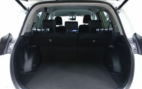 Toyota RAV4, 2016 год, 1 650 000 рублей, 9 фотография