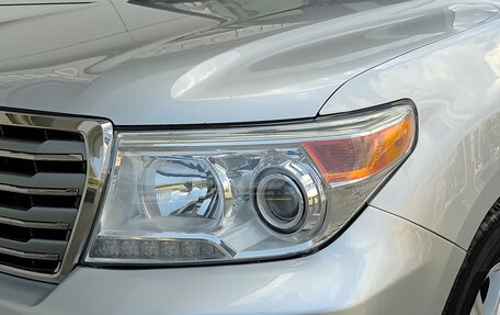 Toyota Land Cruiser 200, 2013 год, 3 450 000 рублей, 21 фотография
