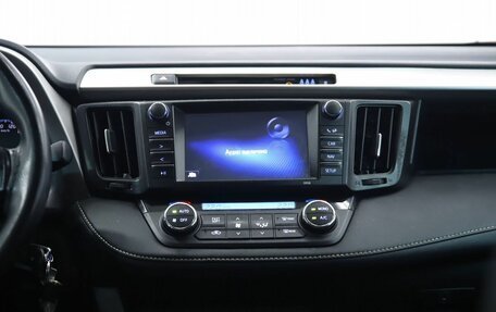 Toyota RAV4, 2016 год, 1 650 000 рублей, 13 фотография