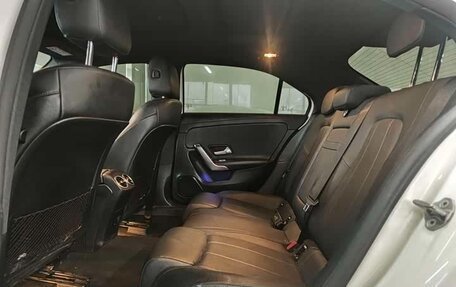 Mercedes-Benz A-Класс, 2022 год, 2 100 000 рублей, 9 фотография