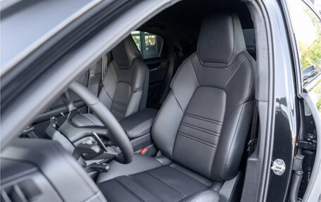 Porsche Cayenne III, 2026 год, 30 900 000 рублей, 15 фотография