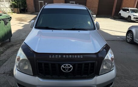 Toyota Land Cruiser Prado 120 рестайлинг, 2006 год, 1 500 000 рублей, 4 фотография