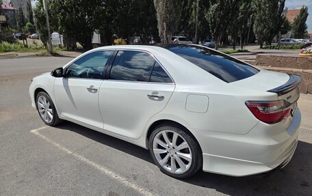 Toyota Camry, 2015 год, 2 555 555 рублей, 4 фотография