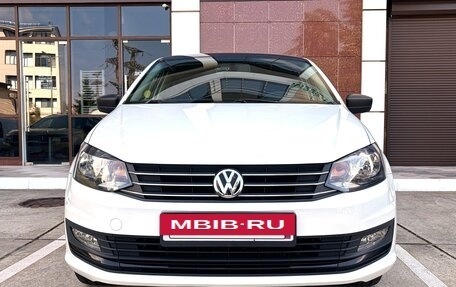 Volkswagen Polo VI (EU Market), 2017 год, 850 000 рублей, 2 фотография