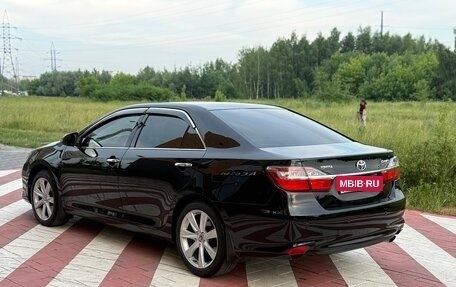 Toyota Camry, 2014 год, 1 995 000 рублей, 4 фотография