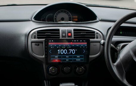 Hyundai Matrix I рестайлинг, 2002 год, 250 000 рублей, 15 фотография
