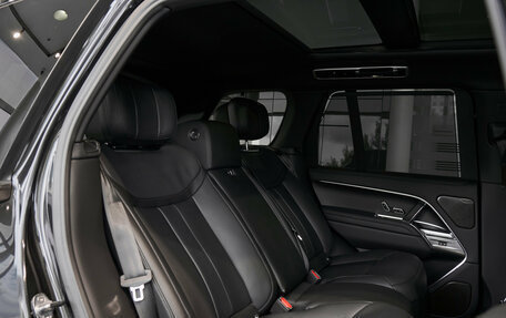 Land Rover Range Rover IV рестайлинг, 2026 год, 23 500 000 рублей, 15 фотография