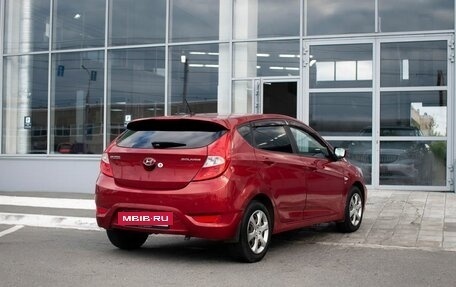 Hyundai Solaris II рестайлинг, 2011 год, 850 000 рублей, 2 фотография