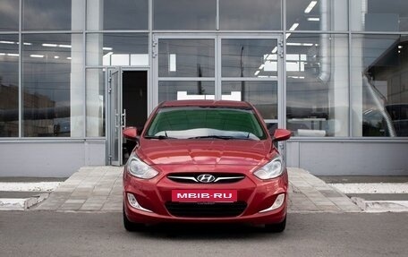 Hyundai Solaris II рестайлинг, 2011 год, 850 000 рублей, 3 фотография