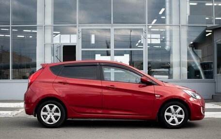 Hyundai Solaris II рестайлинг, 2011 год, 850 000 рублей, 8 фотография