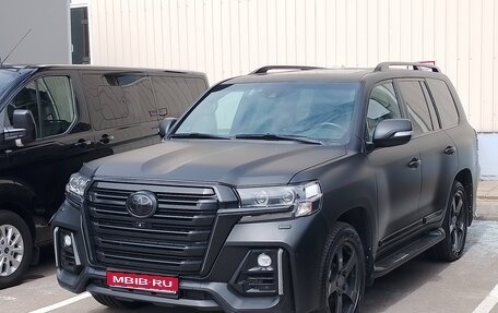 Toyota Land Cruiser 200, 2019 год, 7 880 000 рублей, 1 фотография