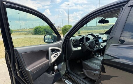 Toyota RAV4, 2010 год, 1 330 000 рублей, 24 фотография