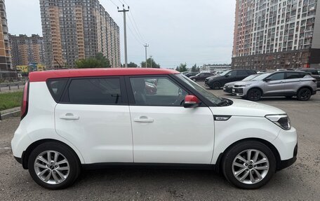 KIA Soul II рестайлинг, 2019 год, 1 500 000 рублей, 4 фотография