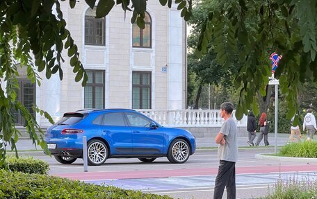 Porsche Macan I рестайлинг, 2015 год, 2 320 000 рублей, 21 фотография