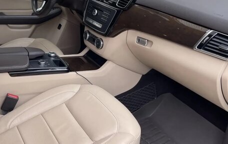 Mercedes-Benz GLE, 2015 год, 5 450 000 рублей, 14 фотография