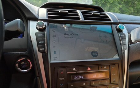 Toyota Camry, 2018 год, 1 849 000 рублей, 3 фотография