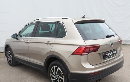 Volkswagen Tiguan II, 2018 год, 2 630 000 рублей, 6 фотография