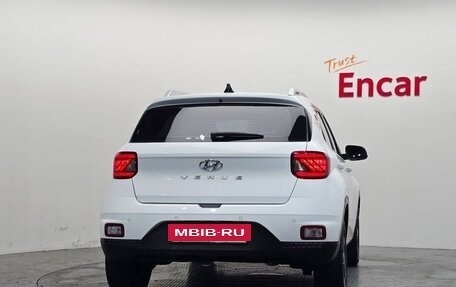 Hyundai Venue I, 2022 год, 1 642 000 рублей, 3 фотография
