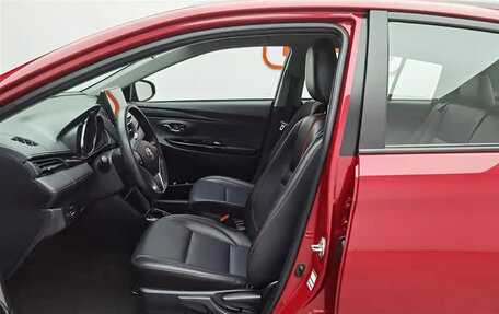 Toyota Yaris XP150 рестайлинг, 2022 год, 1 149 000 рублей, 12 фотография