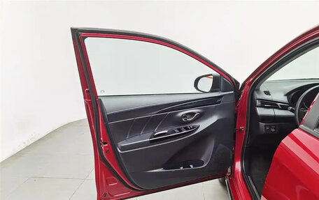 Toyota Yaris XP150 рестайлинг, 2022 год, 1 149 000 рублей, 9 фотография