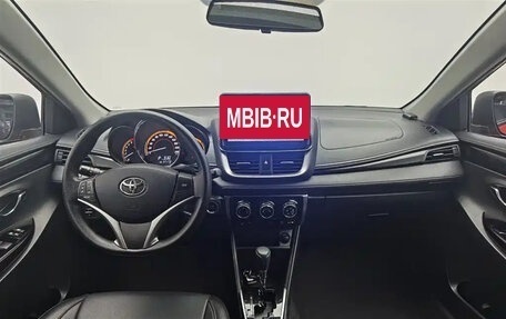 Toyota Yaris XP150 рестайлинг, 2022 год, 1 149 000 рублей, 15 фотография