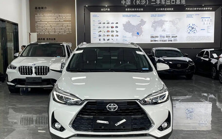 Toyota Yaris XP150 рестайлинг, 2022 год, 1 499 000 рублей, 1 фотография