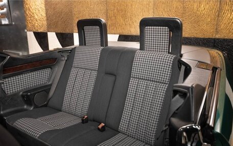 Mercedes-Benz E-Класс, 1994 год, 4 500 000 рублей, 34 фотография