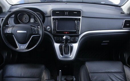 Haval H6, 2019 год, 1 550 000 рублей, 10 фотография