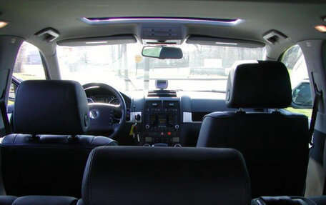 Volkswagen Touareg III, 2005 год, 990 000 рублей, 14 фотография