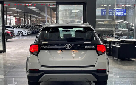 Toyota Yaris XP150 рестайлинг, 2022 год, 1 499 000 рублей, 6 фотография
