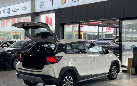 Toyota Yaris XP150 рестайлинг, 2022 год, 1 499 000 рублей, 5 фотография